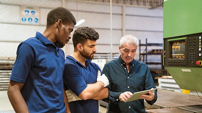 BVDM_Social_Media_Ausbildung_Erklaerung_canva_gettysignature__1920_x_1080_px_.jpg