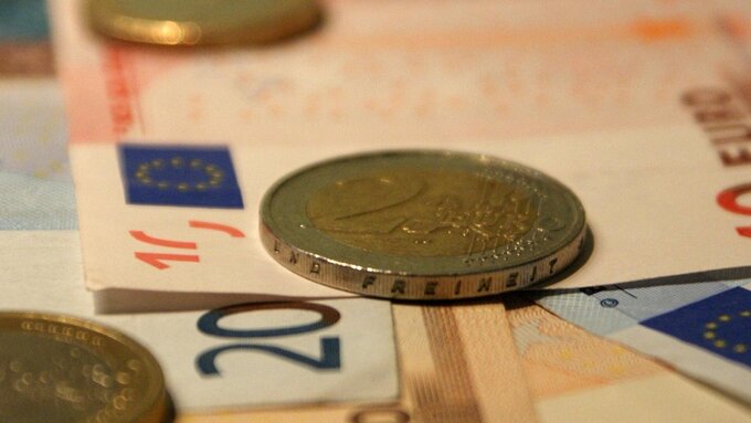 Geld_finance-185165_1920_Heike_Frohnhoff__Pixabay_com.jpg